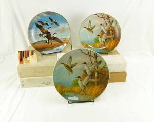 lot 70 image: Lot of 5 David Maass Numbered Collector Plates by Gorham Fine China including One Sealed Proof Plate