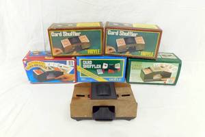 lot 91 image: Lot of 5 Vintage Card Shufflers