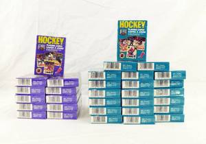 lot 98 image: Lot of 32 Vintage 1995-1996 NHL Hockey Western and Eastern Conference Hoyle Playing Cards