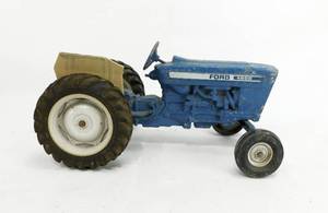 Vintage Ford 4600 Diecast Tractor by Ertl