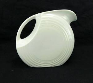 Fiesta Large 67 ounce White Disc Pitcher