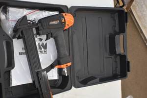 Flooring Nailer