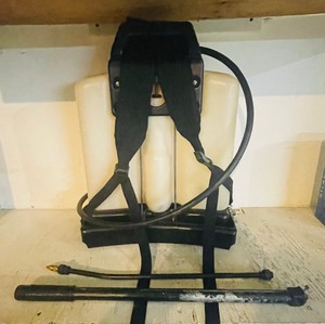 lot 46 image: Round-Up Backpack Sprayer with Manual