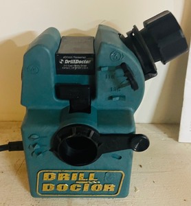 lot 57 image: Drill Doctor Drill Sharpener with Manual