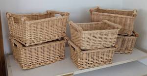 lot 76 image: Woven Basket Set