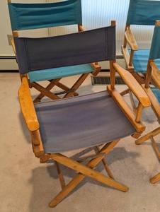 lot 80 image: Set of Canvas Captains Chairs
