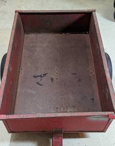 lot 86 image: Sears Metal Trailer CartWagon