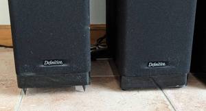 lot 10 image: Infinity Speaker System