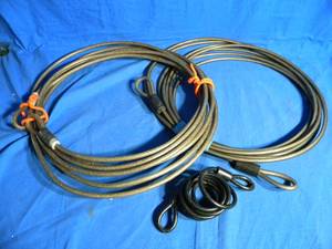 lot 12 image: 3 Various Cables