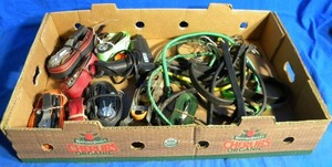 lot 33 image: Box Full of Tie Down Straps and Bungee Chords