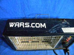 lot 44 image: Wars.com Floor Heater (Tested and Working)
