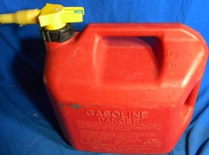 lot 78 image: 5 Gallon Plastic Easy Can