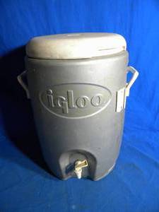 lot 98 image: Igloo Water Cooler
