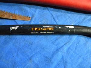 lot 101 image: Bow Saw and Tree Pruning Pole Saw