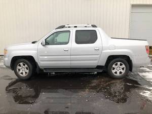 2006 Honda Ridgeline - AWD - 2 OWNERS