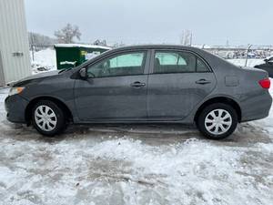2009 Toyota Corolla - 1 OWNER - 77,701 MILES