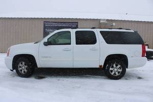 2011 GMC Yukon XL SLT - 4X4