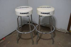 lot 6 image: Evinrude stools