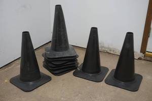 lot 11 image: flexolite cones