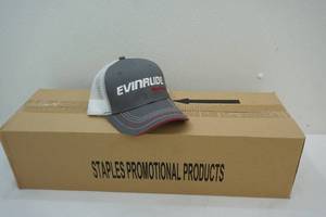 lot 70 image: Evinrude pro staff hat