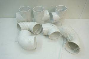 lot 115 image: pcv elbows, ts