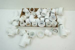 lot 116 image: pcv elbows,Ts ,couplers