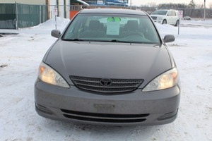 2003 Toyota Camry LE V6