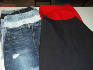 lot 59 image: Skirts