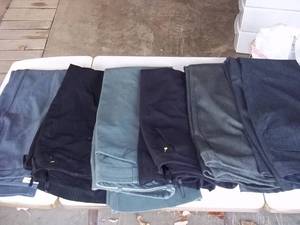 lot 4 image: Ladies Dress Pants