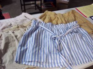 lot 29 image: Shorts