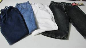 lot 98 image: Girls Clothing