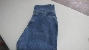 lot 51 image: Lee Jeans, New