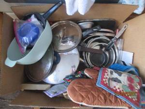 Lot of pots, pans, pressure cooker ...