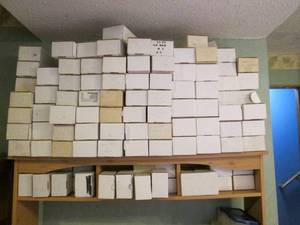 Lot of 80 empty card boxes, perfec...