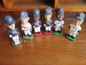 6-pack of Twins baseball bobble hea...