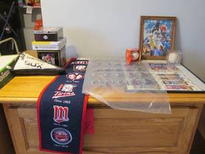 Unique sports memorabilia lot. Feat...