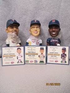 Minnesota Twins bobbleheads with Bo...