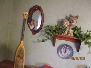 Wolf theme wall decor...