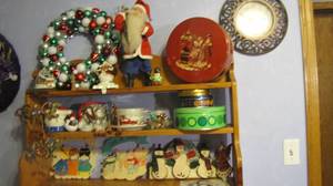 Christmas decor and wall art. Pots,...