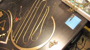 Large selection of jewelry, necklac...