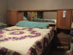 bed 112x15x60, dresser 65x19x31 Hig...