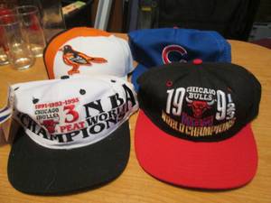 4 Vintage baseball caps. Bulls 91-9...
