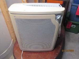 GE hepa air purifier...