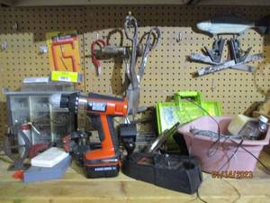 Fix-N-Save clamp-on bench vice, 9-d...