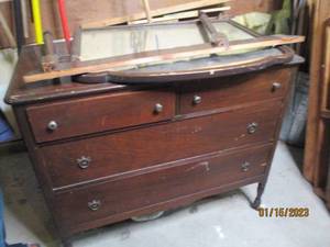Antique 4-drawer wash table dresser...