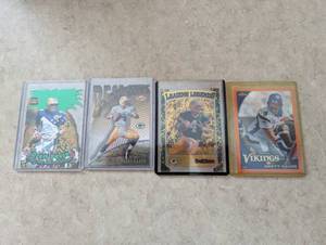 4 Brett Favre cards...