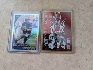 Tony Romo Topps 2010 card and Donru...