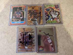 5 Patrick Ewing cards...