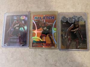 3 Gary Payton cards...