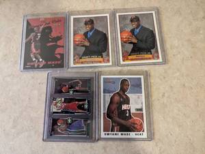 5 Dwayne Wade cards including 4 Roo...